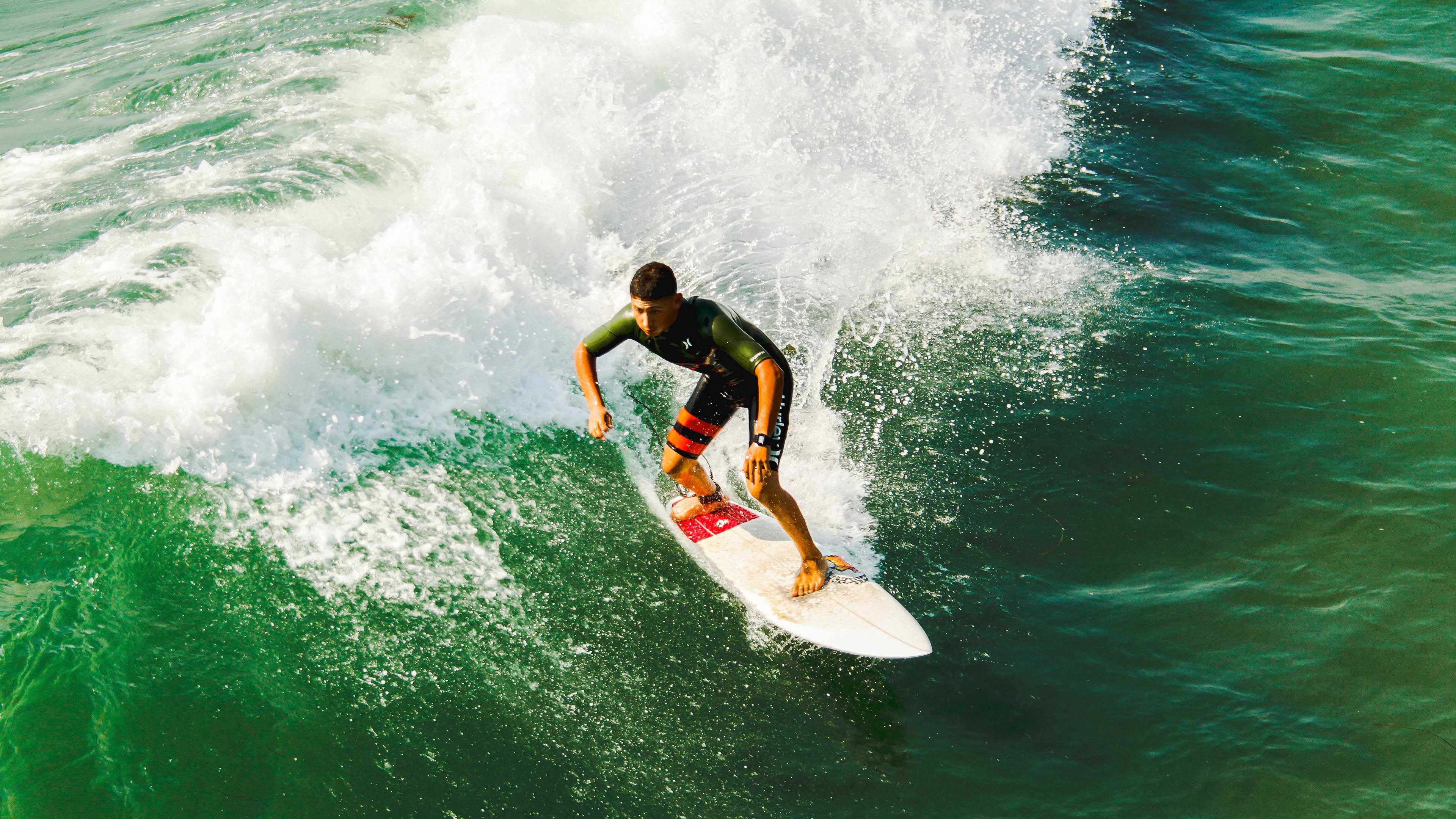 开云官方网站-“费尔南多·比亚尔巴的创新踢球为美洲狮队注入新活力”